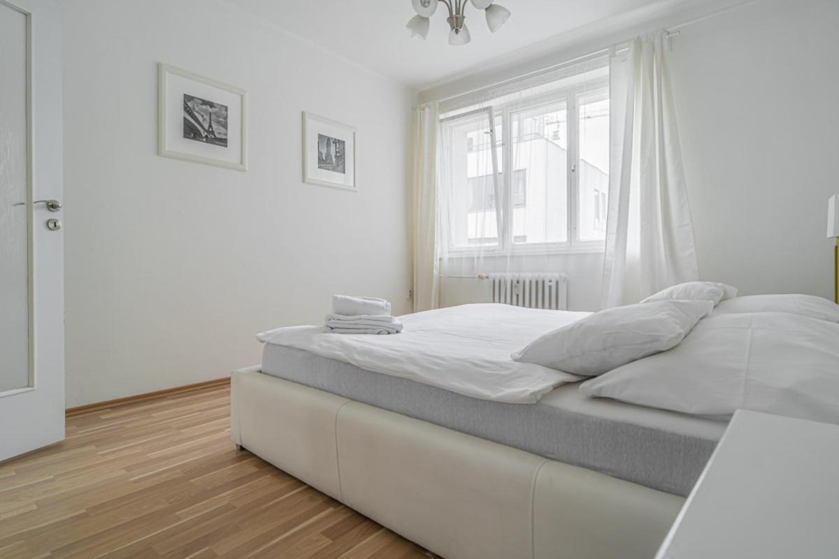 Lovely Miriam Apartament